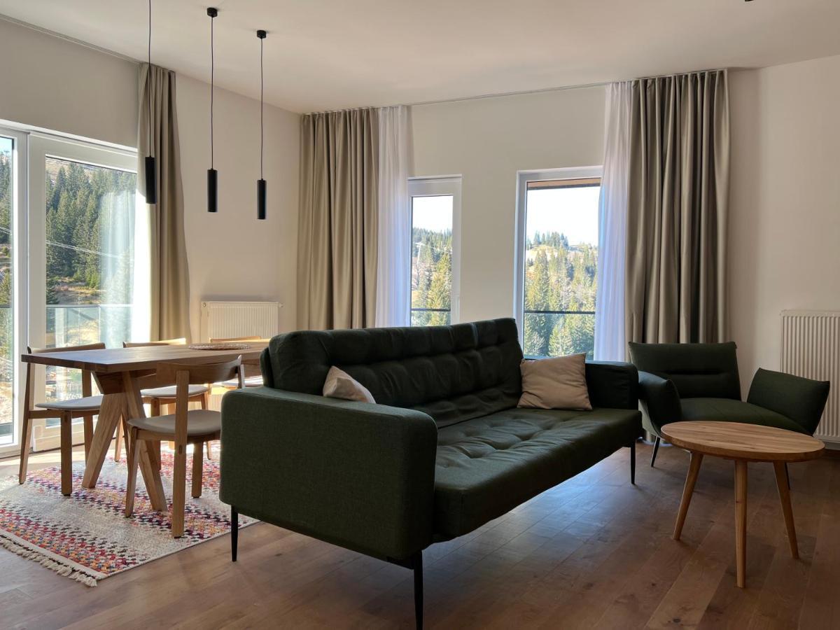 Aparthotel Rajska Яхорина Екстериор снимка