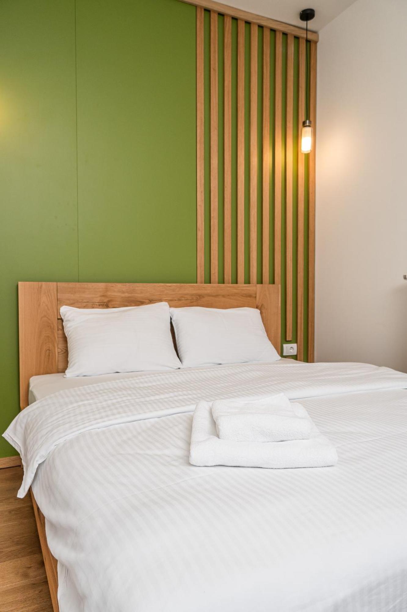 Aparthotel Rajska Яхорина Екстериор снимка