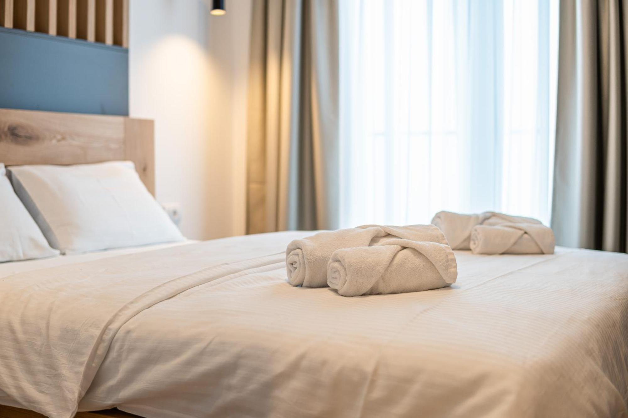 Aparthotel Rajska Яхорина Екстериор снимка