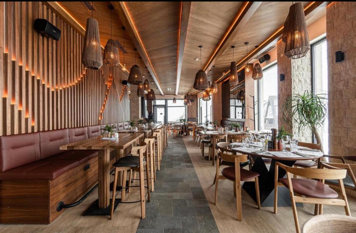 Aparthotel Rajska Яхорина Екстериор снимка